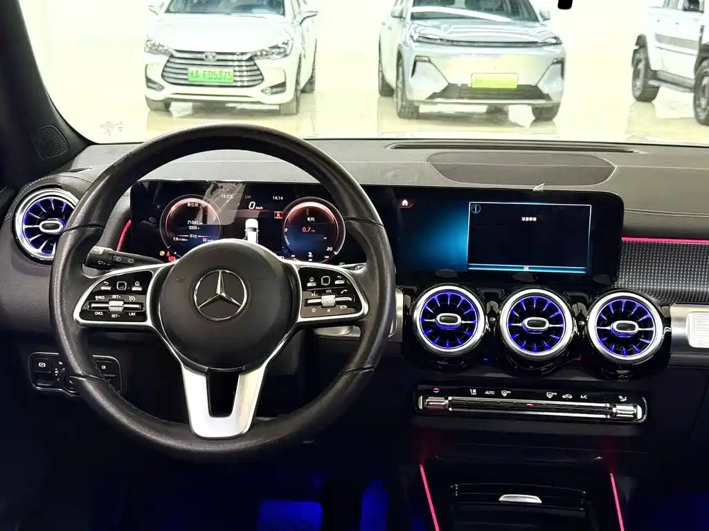 Mercedes-Benz GLB 2021 GLB 200 Dynamic купить на сайте DeffCars