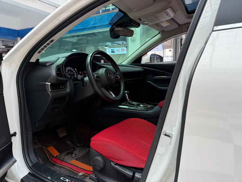 Mazda CX-30 2021 2.0L automatic quality model купить на сайте DeffCars