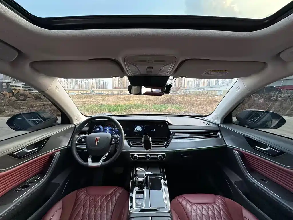 Hongqi HS5 2023 2.0T four-wheel drive Qixiang Pro version купить на сайте DeffCars