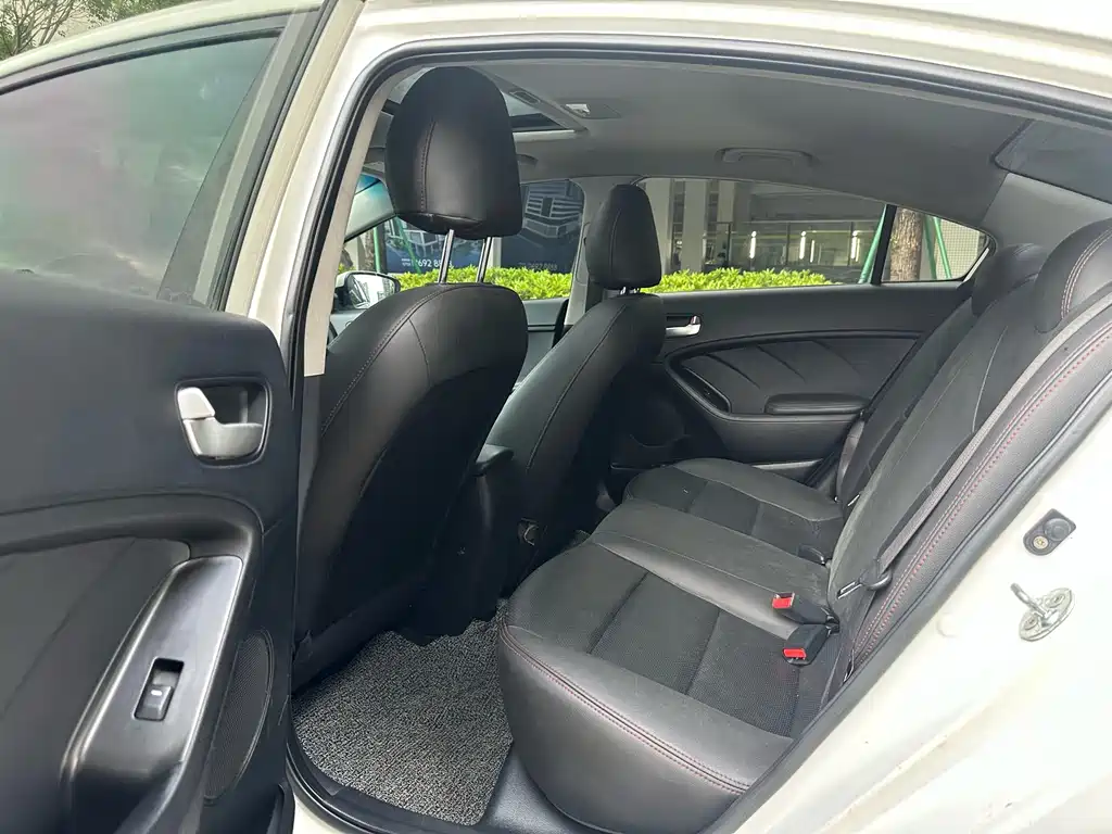 Kia K3 2016 1.6L automatic GLS купить на сайте DeffCars