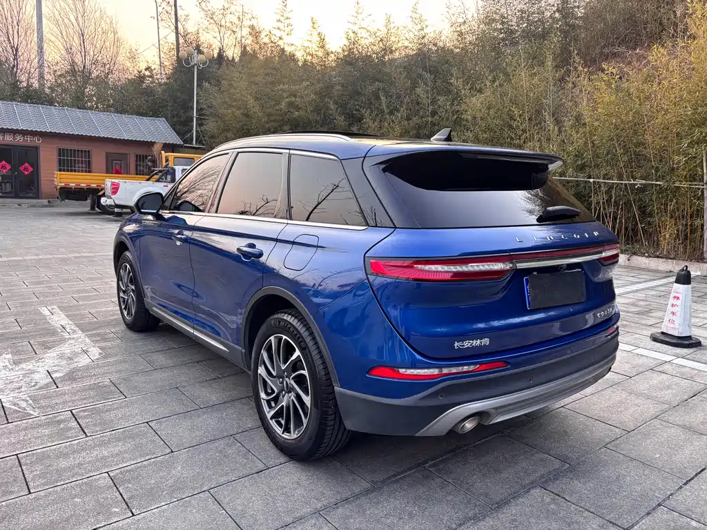 Adventurer 2021 2.0T Two-wheel drive Premium Edition купить на сайте DeffCars