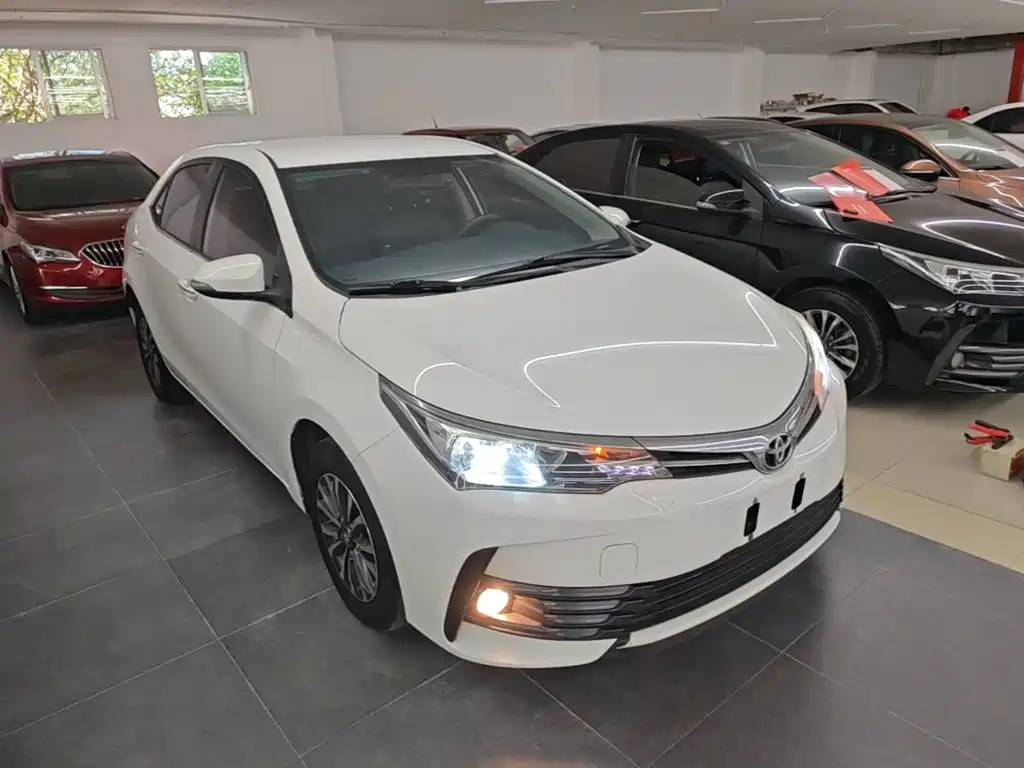 Corolla 2017 facelift 1.2T S-CVT GL купить на сайте DeffCars