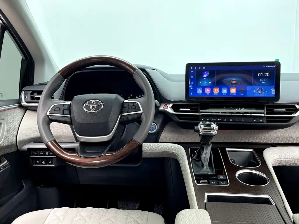 SIENNA 2021 2.5L Hybrid Comfort Edition купить на сайте DeffCars