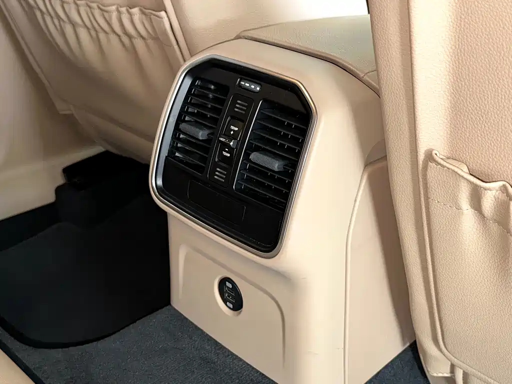 Macan 2018 Macan 2.0T купить на сайте DeffCars