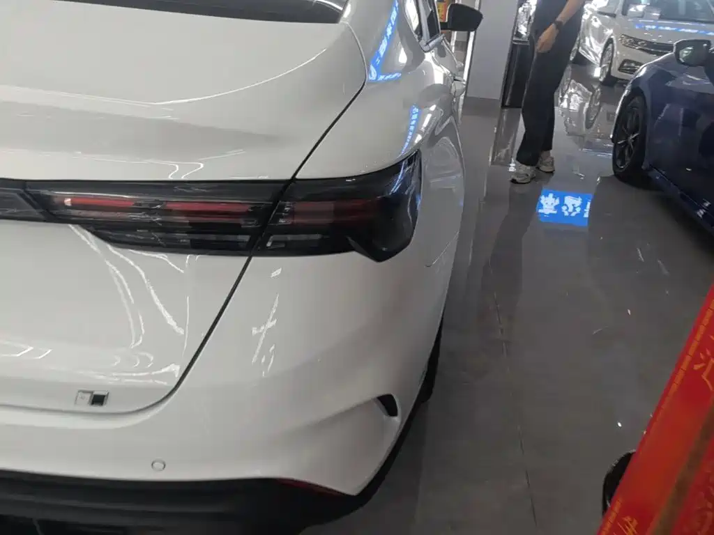 Binrui 2024 Binrui COOL 1.5T DCT Dragon Edition купить на сайте DeffCars