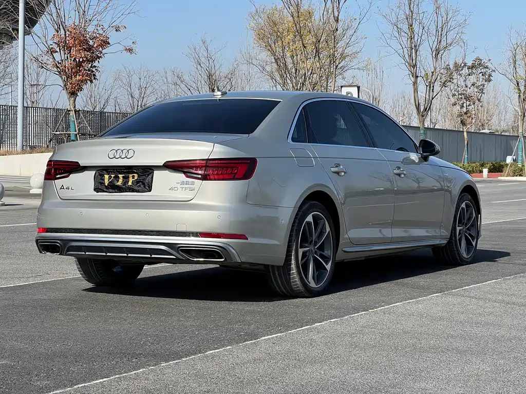 Audi A4L 2019 40 TFSI Sports National VI купить на сайте DeffCars