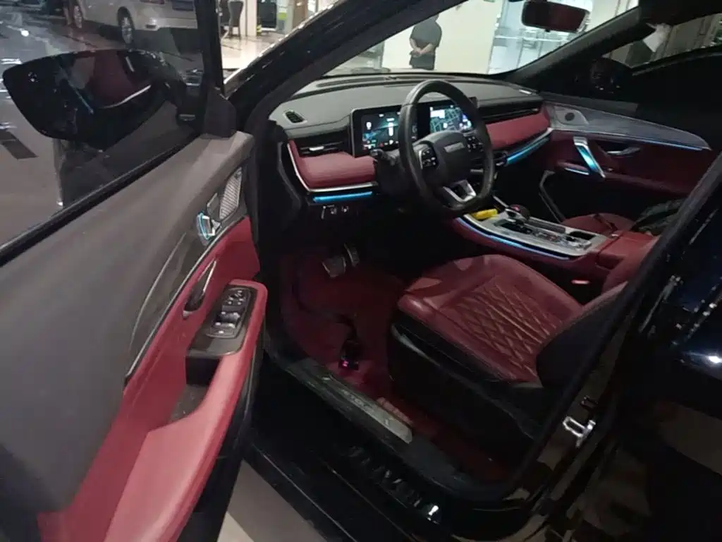 Jietu X70 PLUS 2023 model 1.5T DCT Brave PLUS 5 seats купить на сайте DeffCars