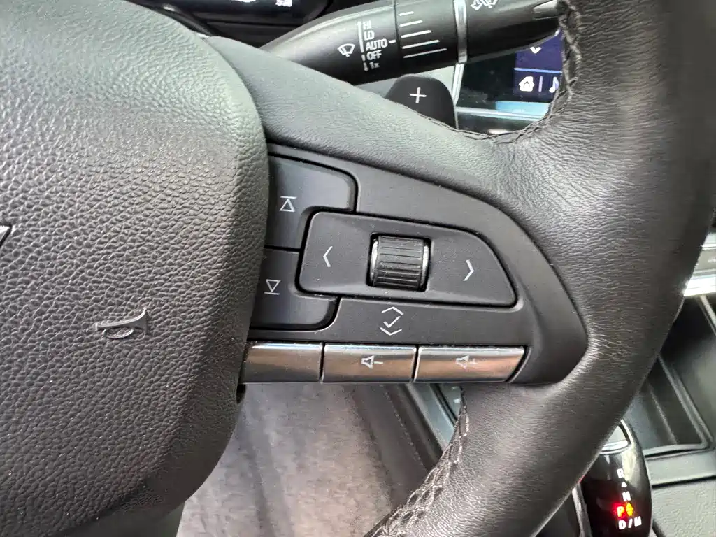 Cadillac CT5 2022 28T Premium Model купить на сайте DeffCars