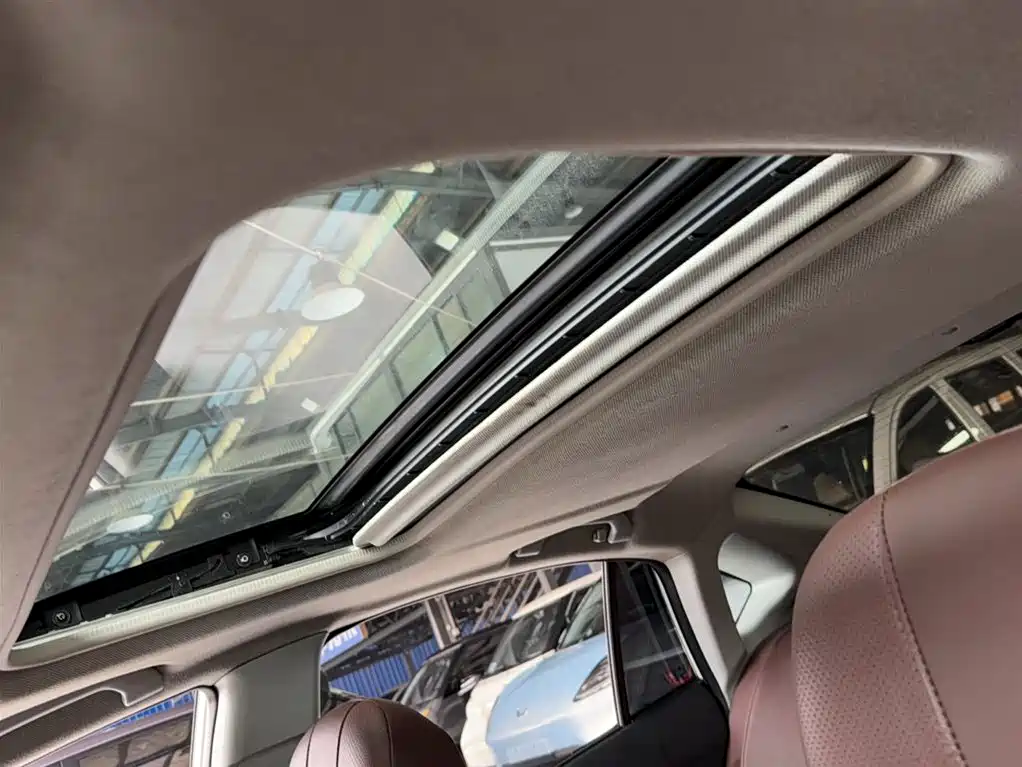 Southeast A5 Wing Dance 2019 1.5L Manual Premium Edition National V купить на сайте DeffCars