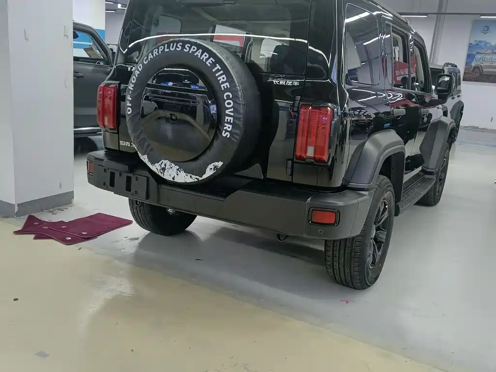 Tank 300 2023 Off-Road Version 2.0T Challenger купить на сайте DeffCars