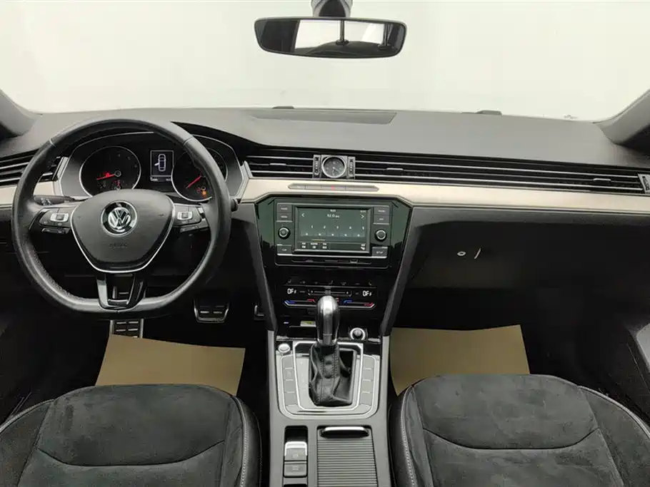 FAW-Volkswagen CC 2020 330TSI Huayan Edition National VI купить на сайте DeffCars