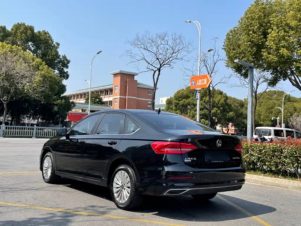 Lavida 2019 1.5L automatic comfort version National VI купить на сайте DeffCars