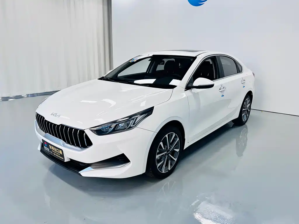 Kia K3 2021 1.5L CVT Fashion Edition купить на сайте DeffCars