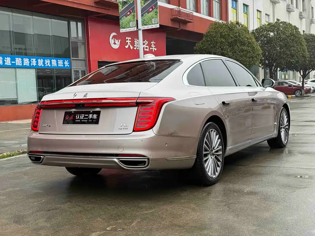 Hongqi H9 2020 2.0T Zhilian Qichang Edition купить на сайте DeffCars