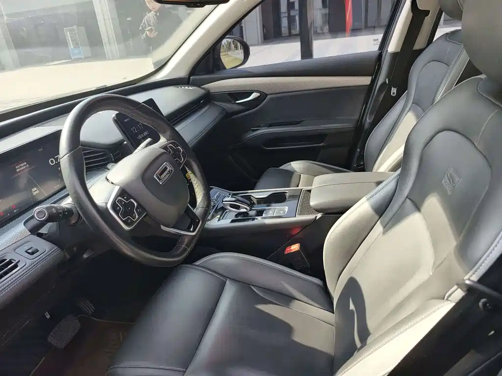 Qoros 7 2020 1.6T Escort Elite купить на сайте DeffCars