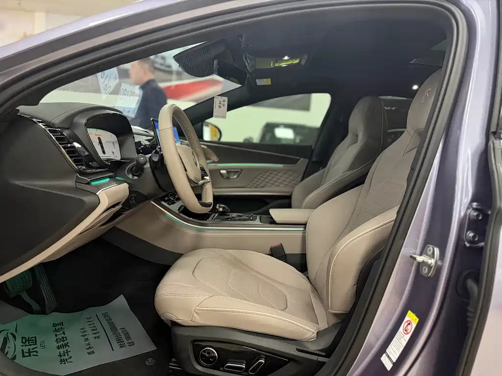 汉 2024款 EV 荣耀版 610KM四驱天神之眼智驾型 купить на сайте DeffCars