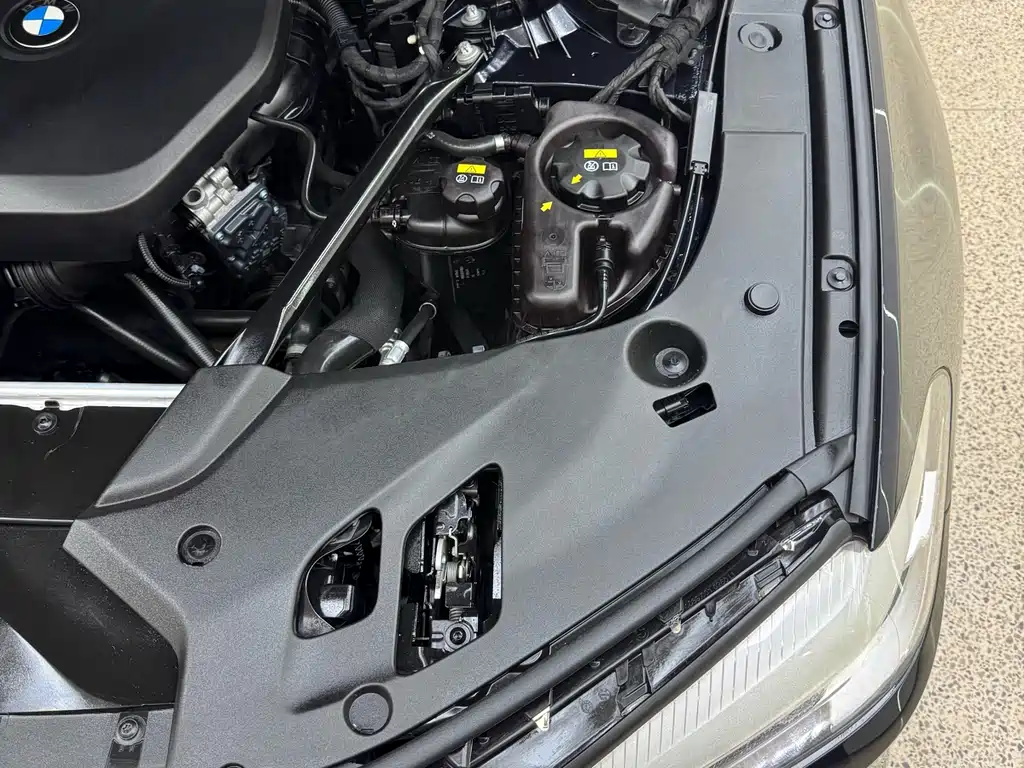 BMW 5 Series 2018 530Li Leading M Sports Package купить на сайте DeffCars