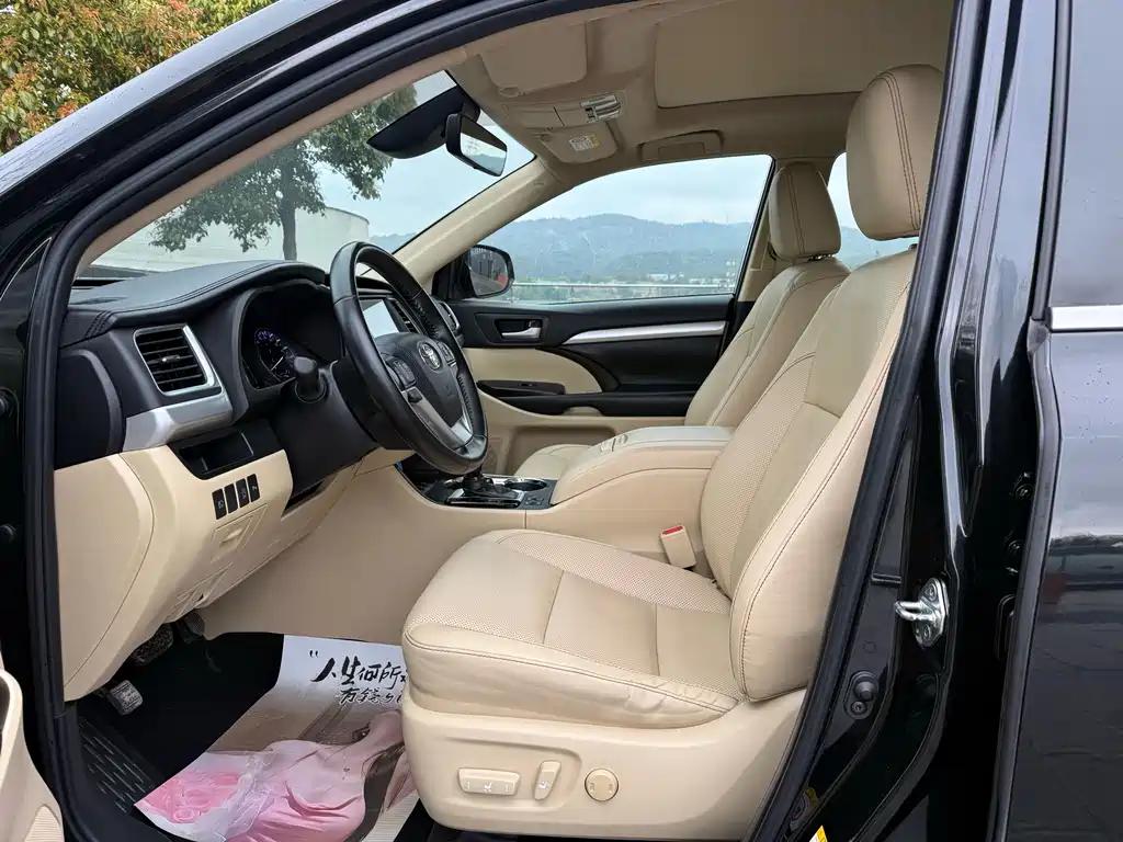 Highlander 2018 2.0T four-wheel drive luxury version, 7 seats, National VI купить на сайте DeffCars