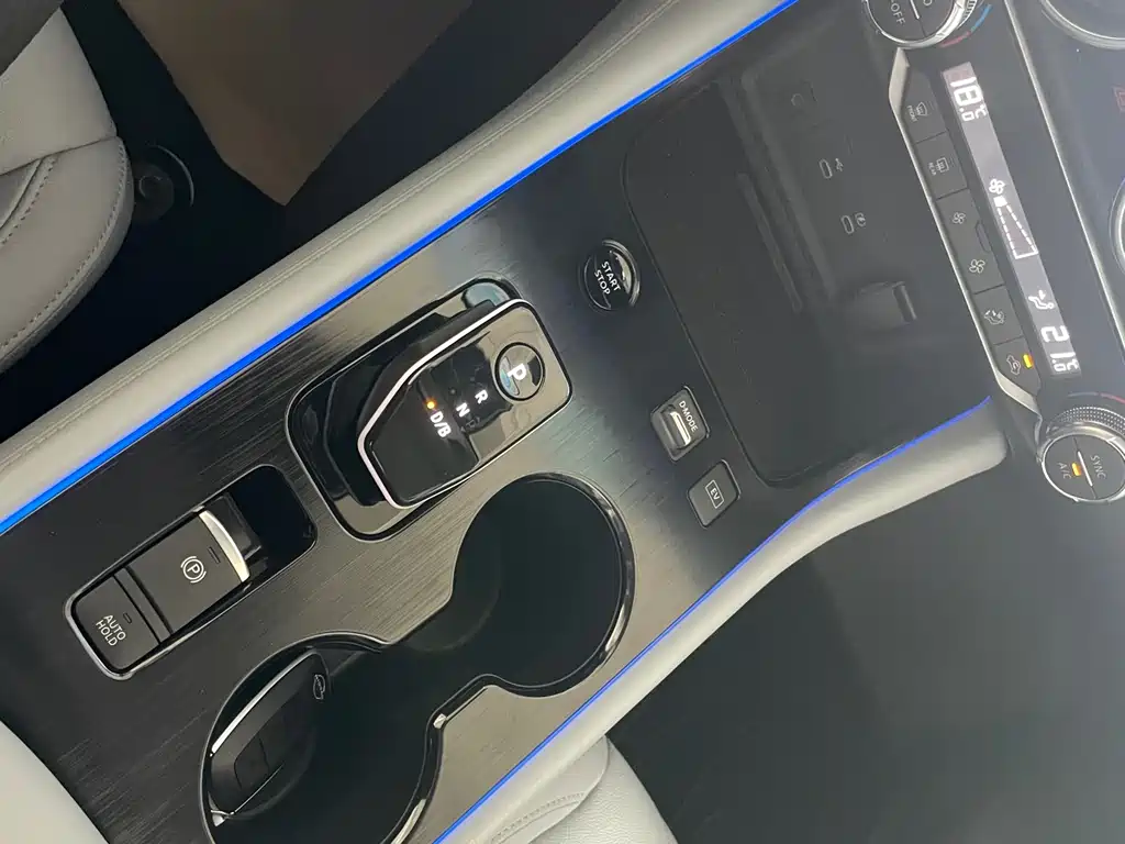 Sylphy 2023 Super Hybrid Electric Drive Ultra Luxury Ultra купить на сайте DeffCars