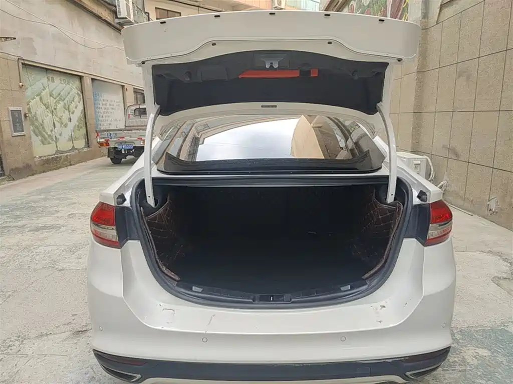 Mondeo 2017 facelift EcoBoost 180 fashion model купить на сайте DeffCars