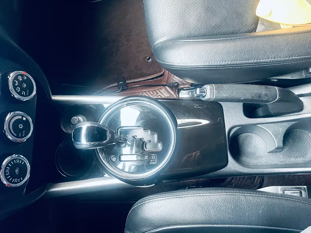 Jinxuan ASX 2018 2.0L CVT two-wheel drive exclusive version купить на сайте DeffCars