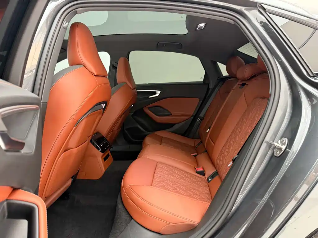 Audi A5L 2026 2.0T Sports Edition Plus купить на сайте DeffCars