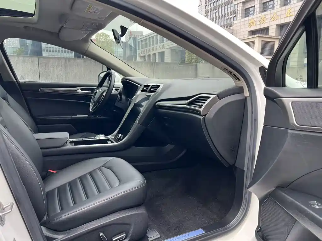 Mondeo 2020 EcoBoost 180 Fashion Model купить на сайте DeffCars