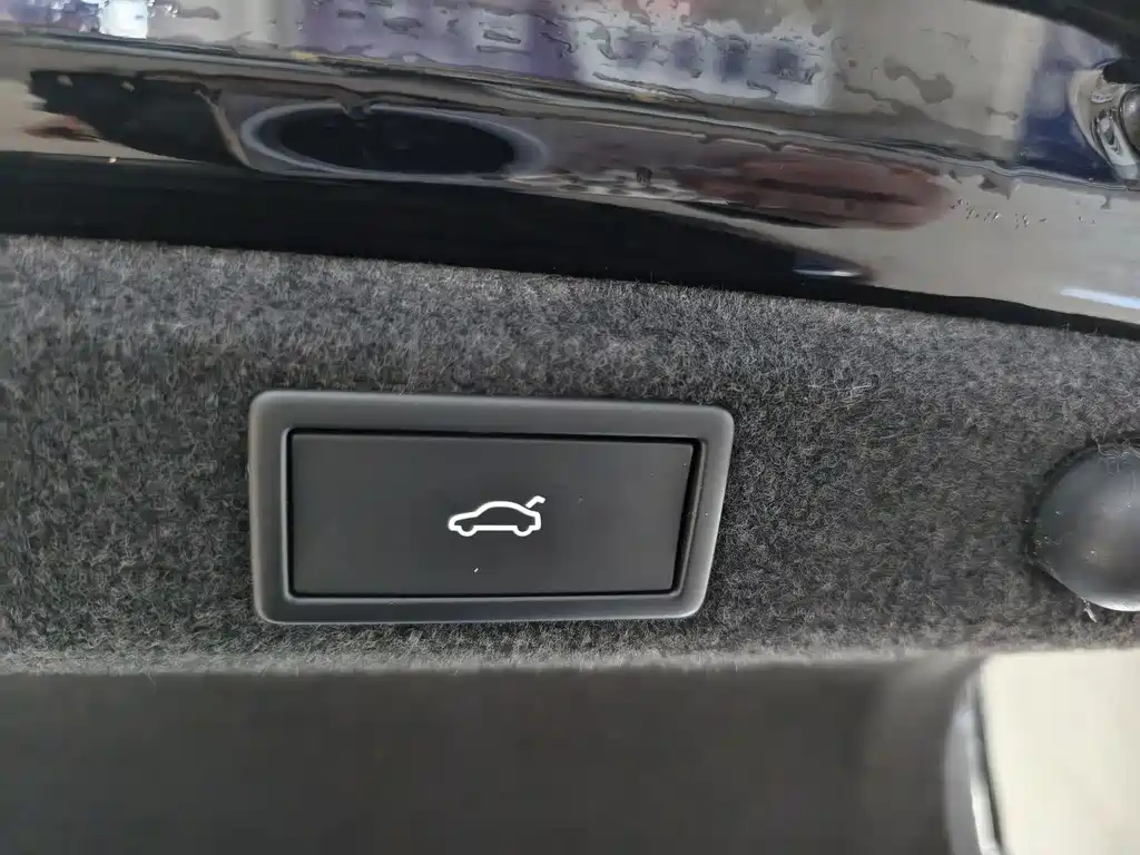 Superb 2023 TSI280 DSG Exclusive Edition купить на сайте DeffCars