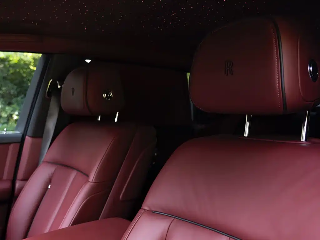 Phantom 2018 6.7T Long Wheelbase Edition купить на сайте DeffCars