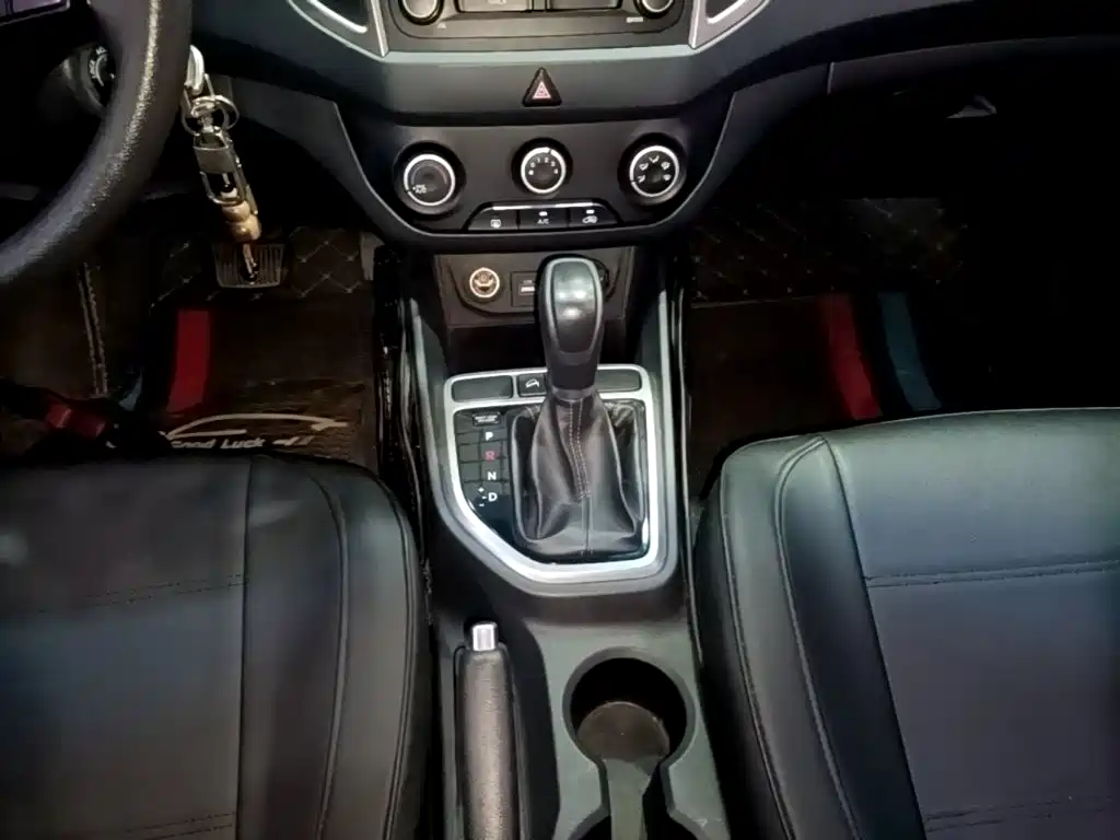 Beijing Hyundai ix25 2015 1.6L automatic two-wheel drive fashionable GS купить на сайте DeffCars