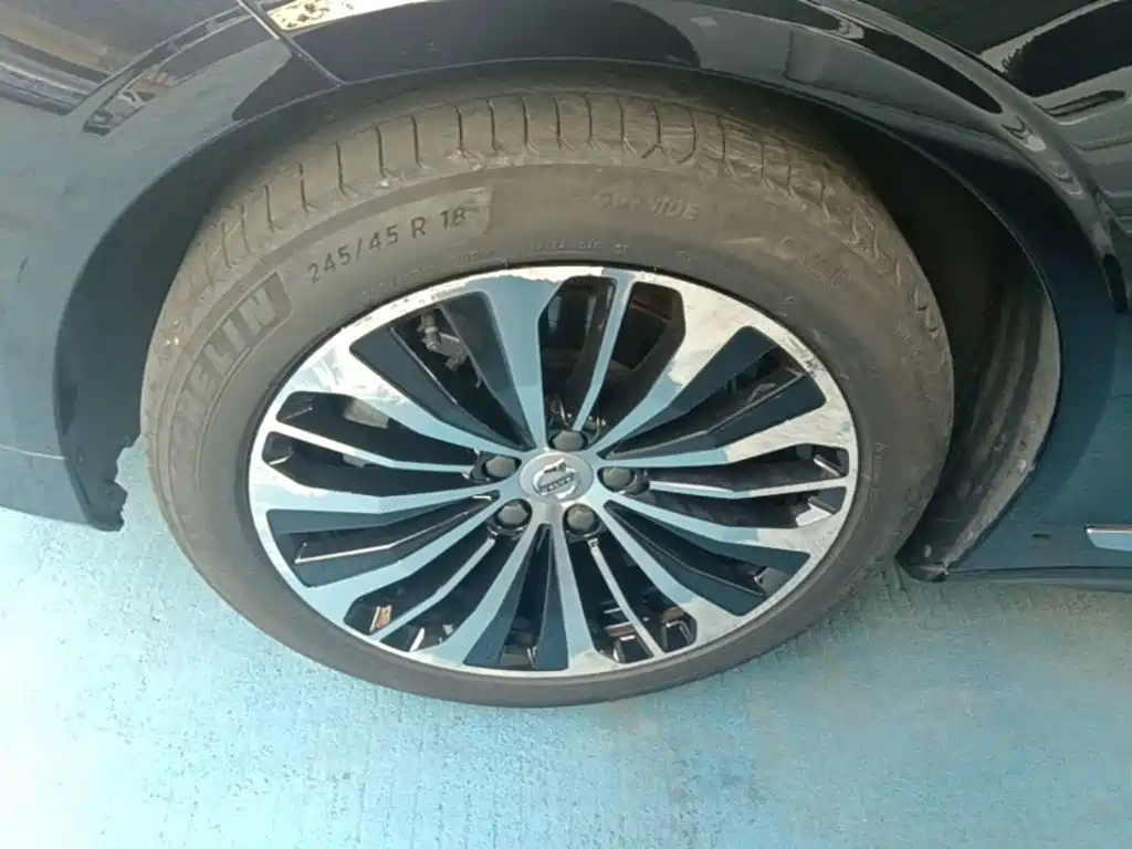 Volvo S90 2023 B5 Zhiyi Luxury Edition купить на сайте DeffCars