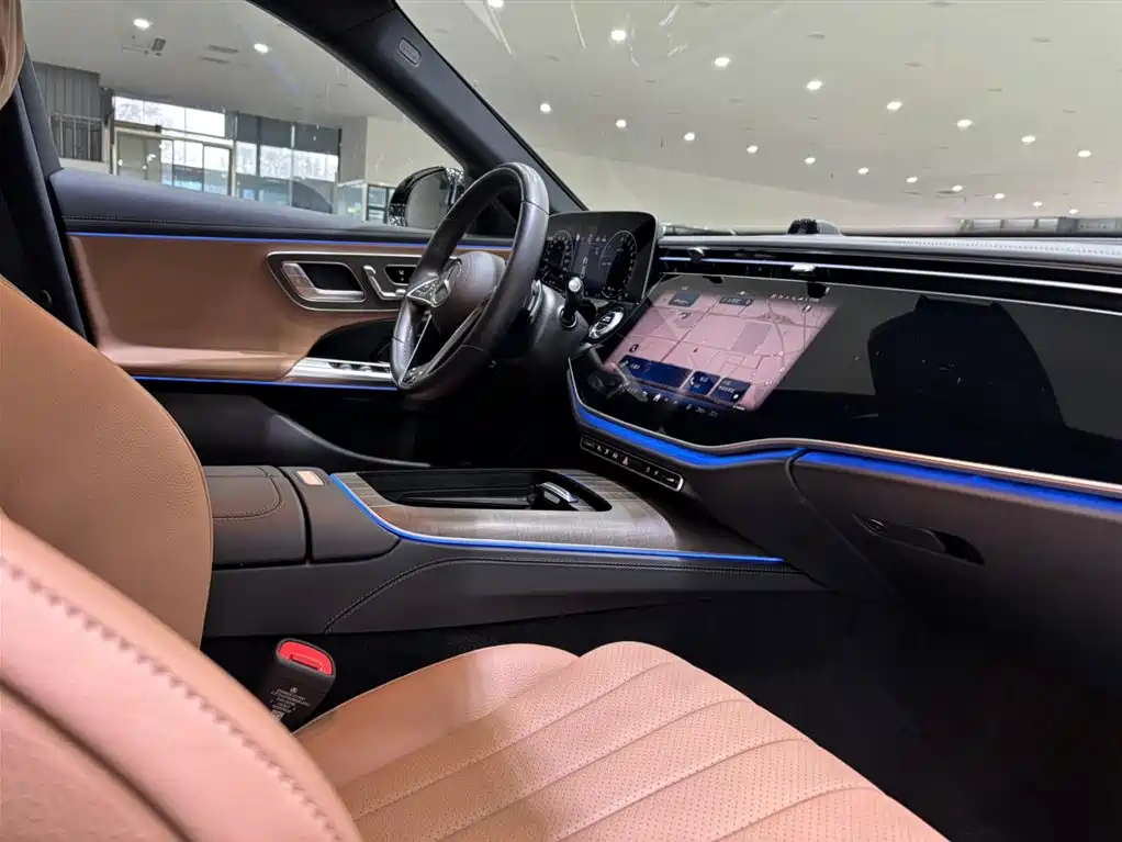 Mercedes-Benz E-Class New Energy 2024 E 350 e L plug-in hybrid sedan купить на сайте DeffCars