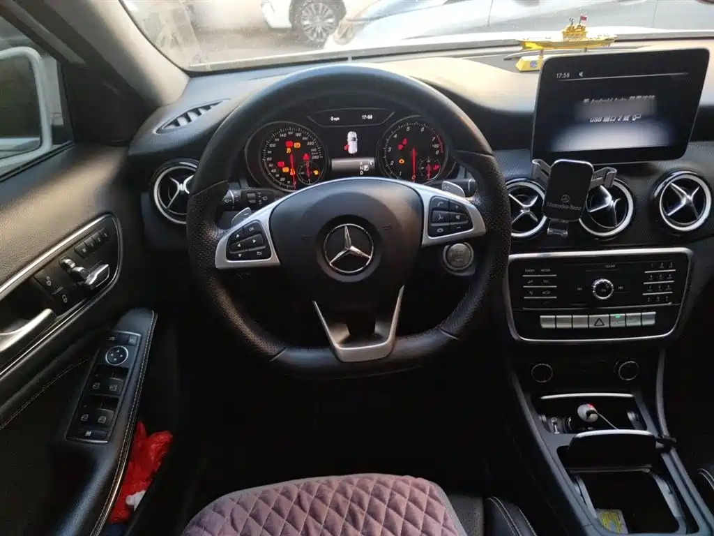 Mercedes-Benz GLA 2019 GLA 200 Dynamic купить на сайте DeffCars