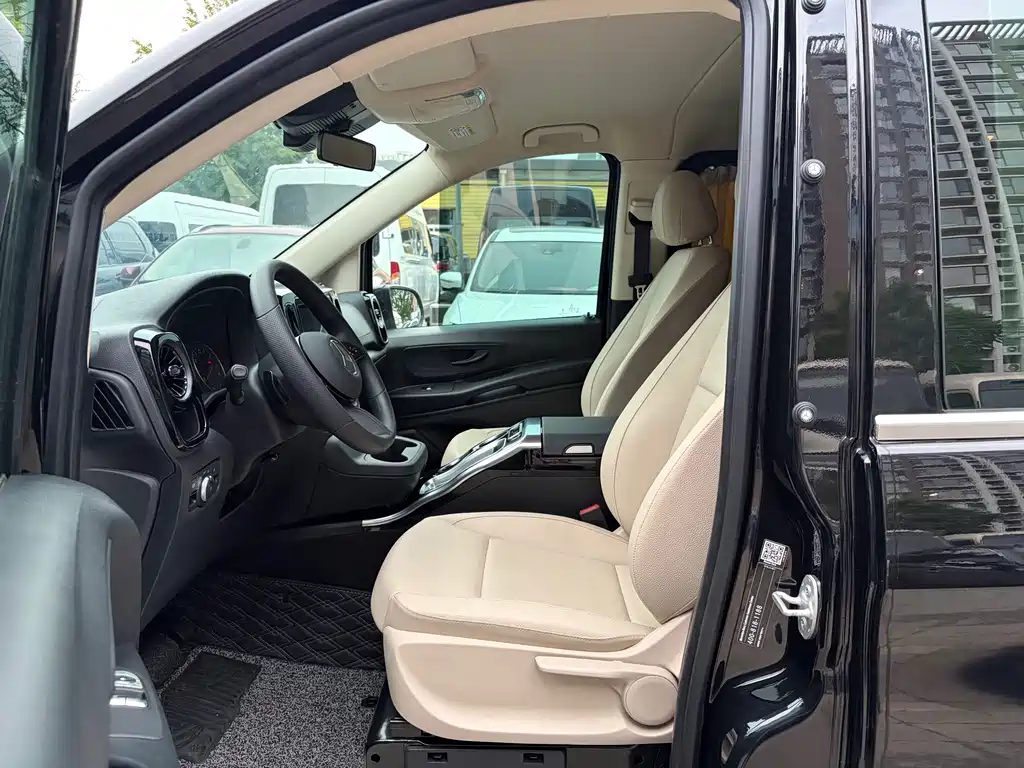 Vito 2024 2.0T Elite Edition 7 seats купить на сайте DeffCars