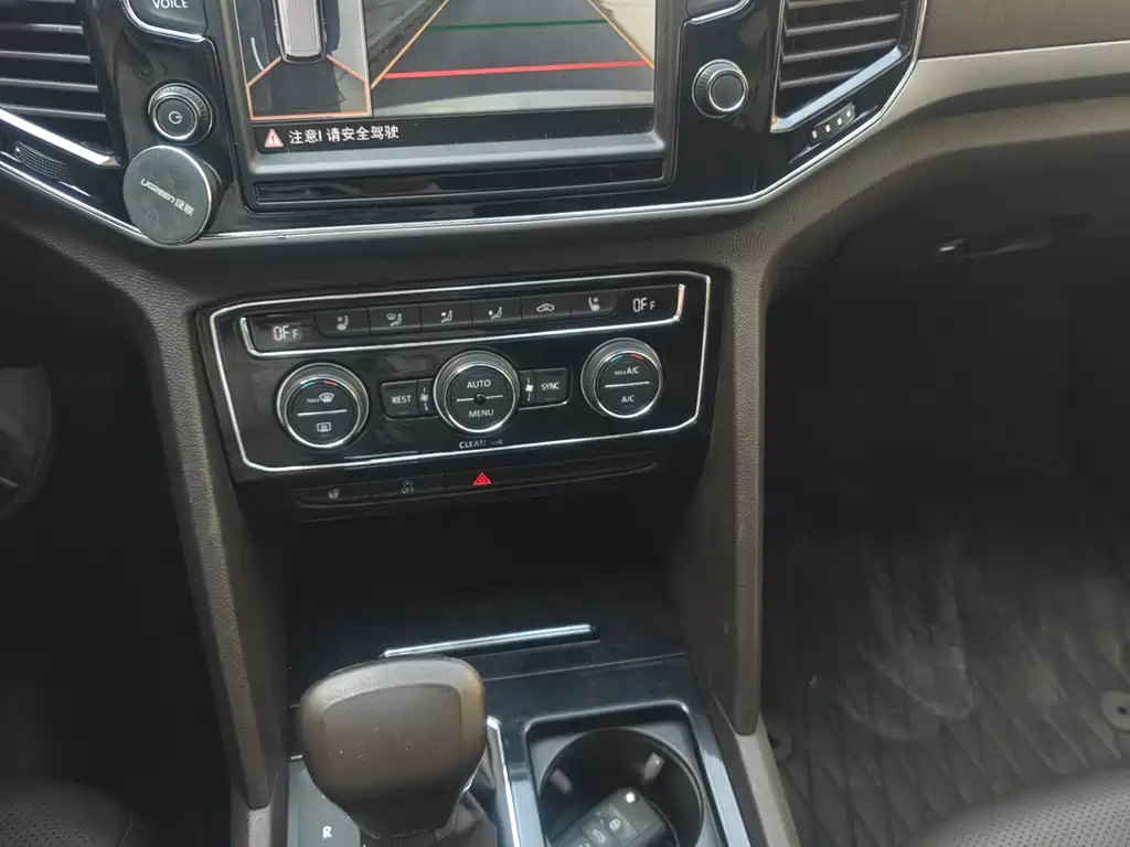 Touron 2017 530 V6 four-wheel drive supreme flagship version купить на сайте DeffCars