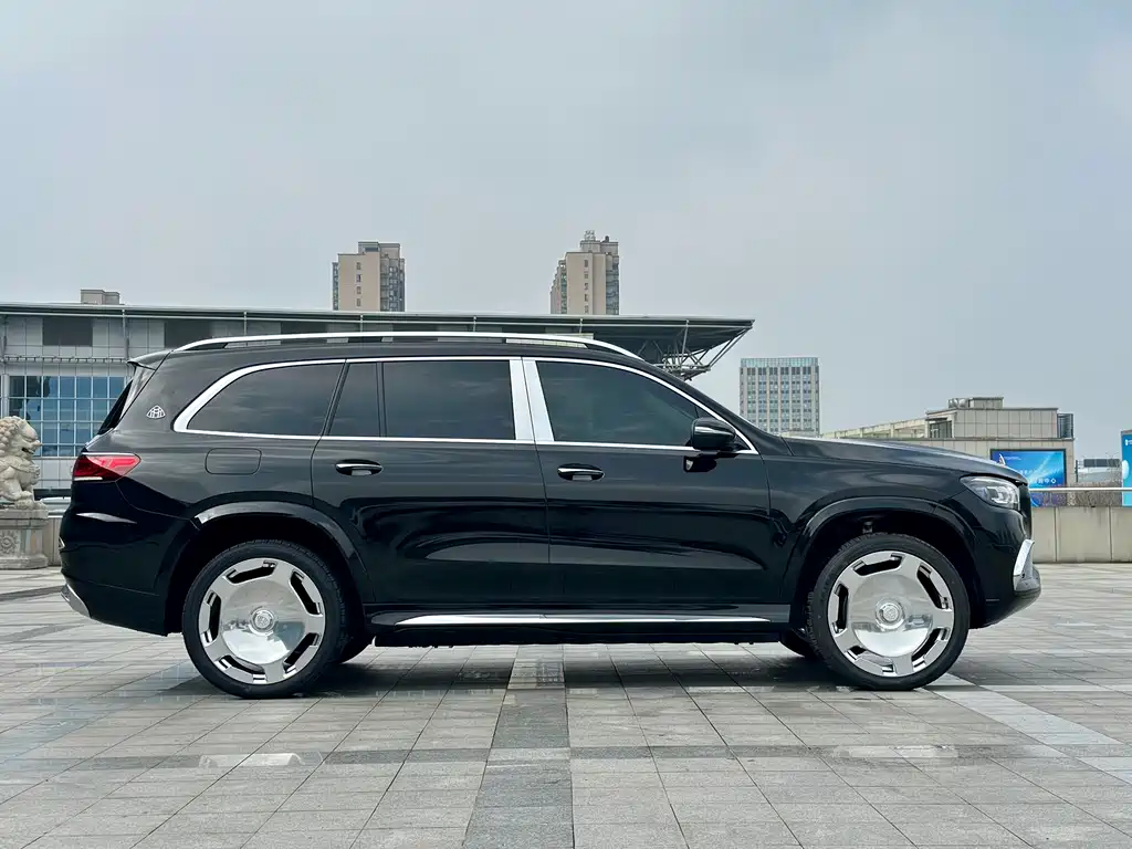 Mercedes-Benz GLS 2022 facelift version 2 GLS 450 4MATIC luxury model купить на сайте DeffCars
