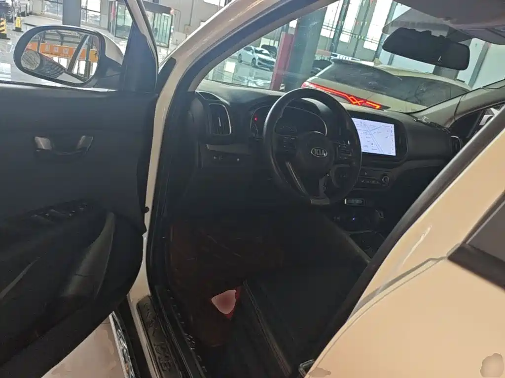 KX3 Ao Pao 2017 1.6L automatic Aoya version купить на сайте DeffCars