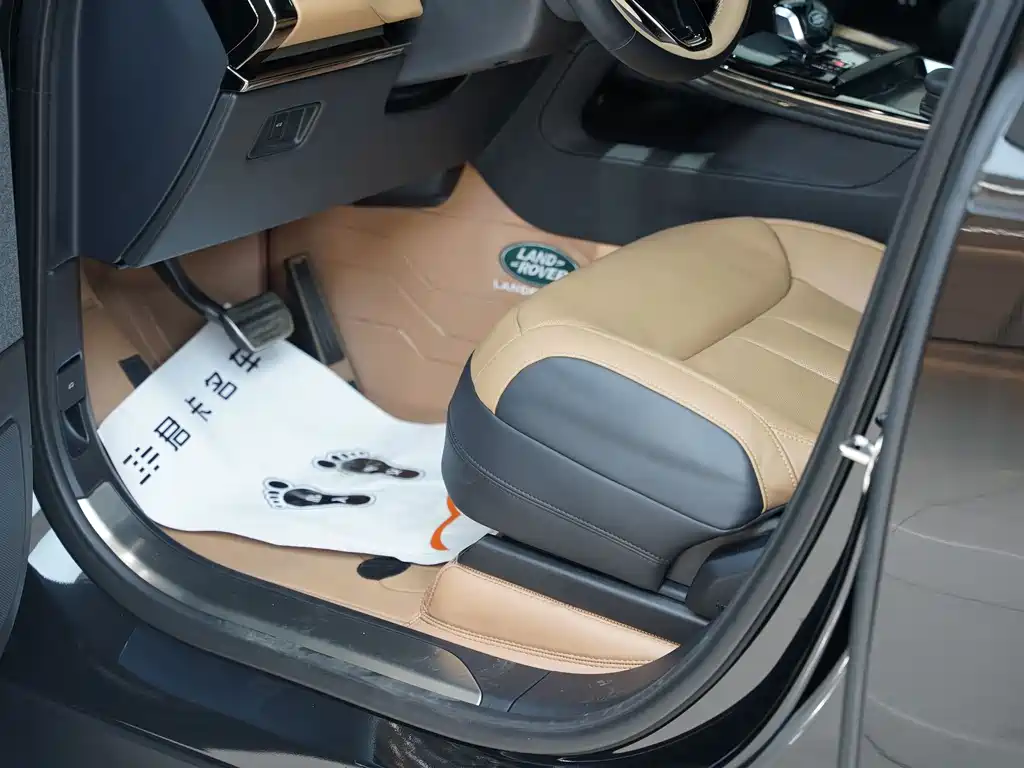 Range Rover Sport 2024 400PS Dynamic SE купить на сайте DeffCars