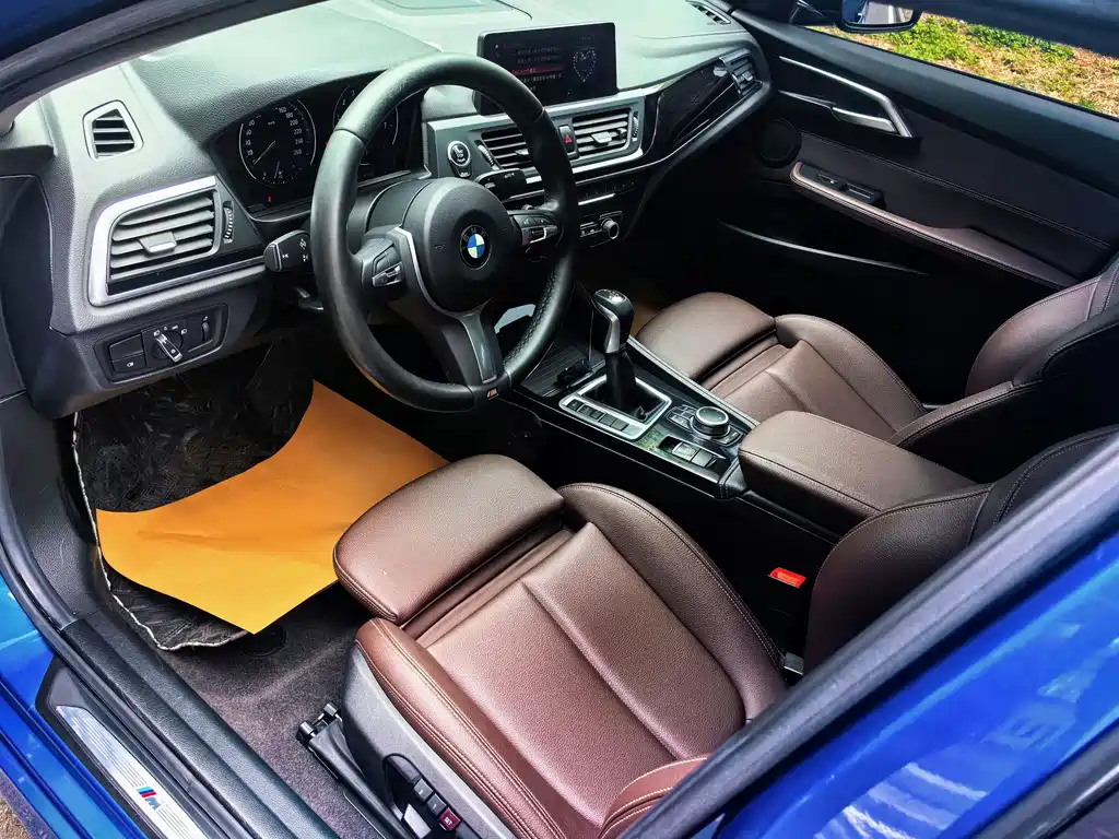 BMW 1 Series 2019 118i M Sports Package купить на сайте DeffCars