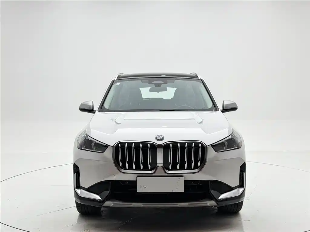 BMW X1 2023 sDrive20Li X Design Package купить на сайте DeffCars
