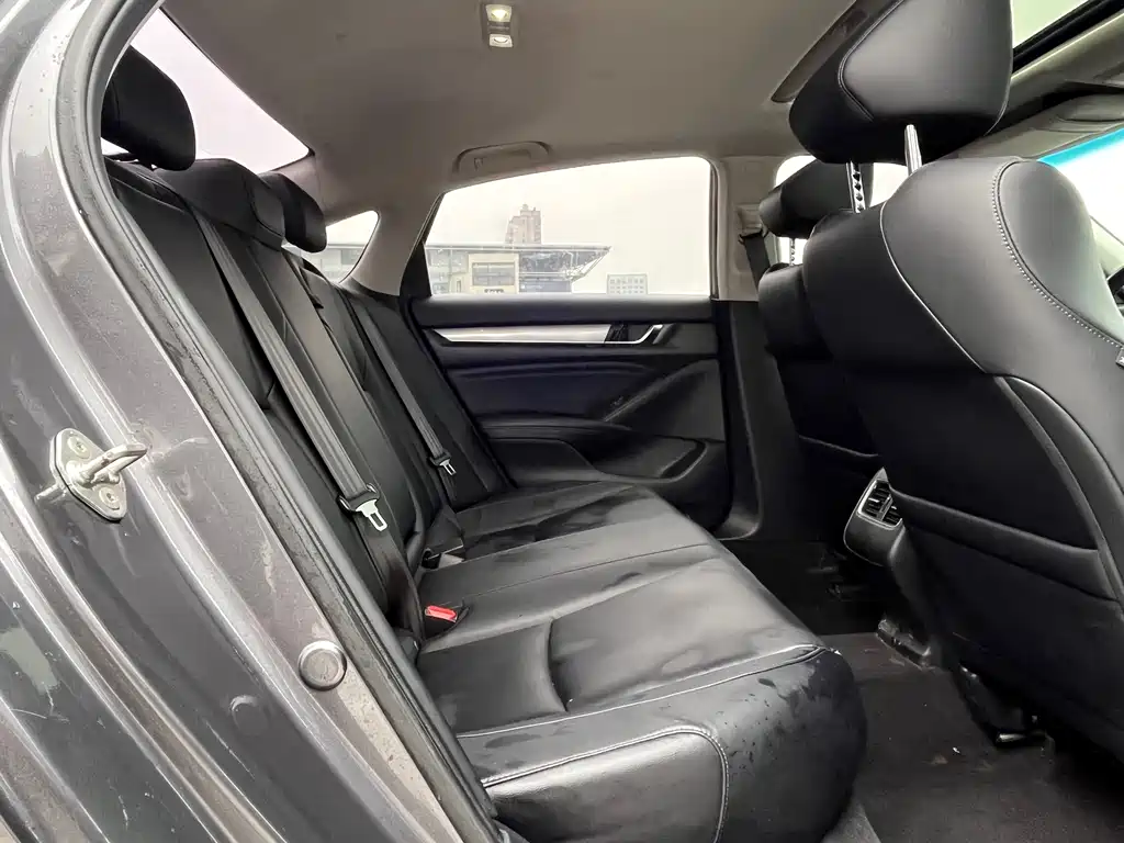 Accord 2018 260TURBO Deluxe Edition National V купить на сайте DeffCars
