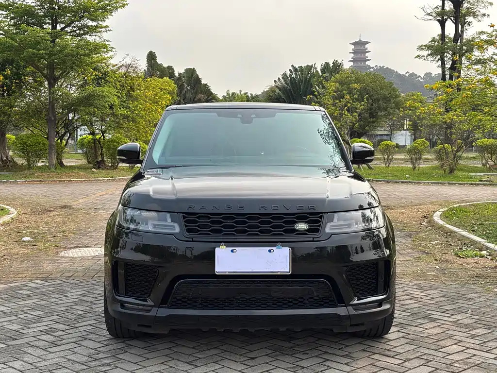 Range Rover Sport 2021 3.0 L6 Black Edition купить на сайте DeffCars