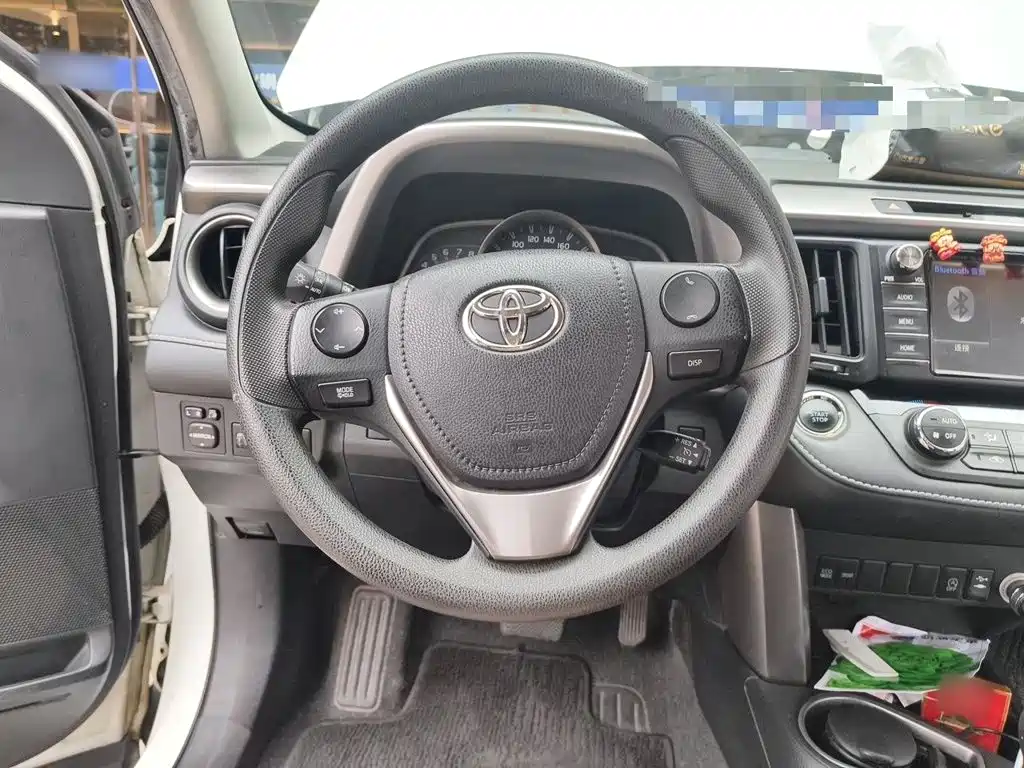 RAV4 Rongfang 2016 2.0L CVT two-wheel drive fashion version National V купить на сайте DeffCars