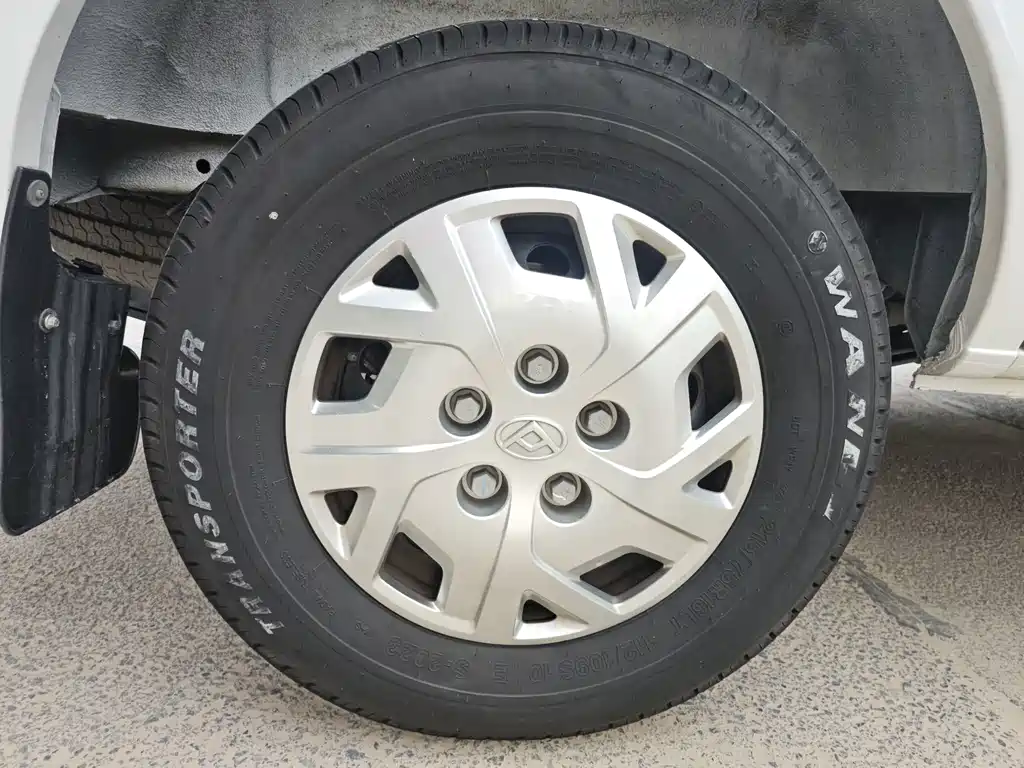 V80 2025 PRO Ao Yuntong 2.0T manual short shaft mid-top 5/6 seats купить на сайте DeffCars