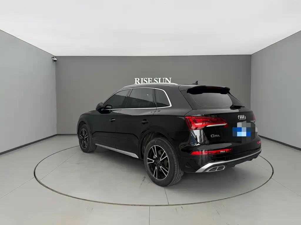 Audi Q5L 2022 40T fashionable and dynamic model купить на сайте DeffCars
