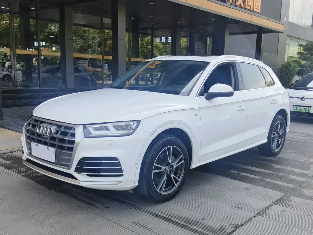 Audi Q5L 2020 45 TFSI exclusive fashion model купить на сайте DeffCars