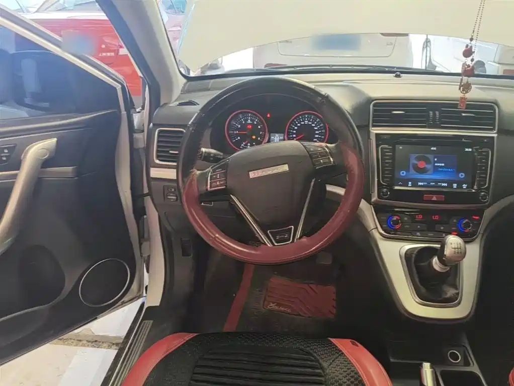 Haval M6 2018 1.5T manual two-wheel drive elite model купить на сайте DeffCars