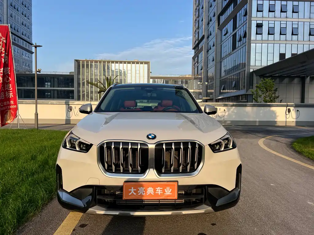 BMW X1 2023 sDrive20Li X Design Package купить на сайте DeffCars