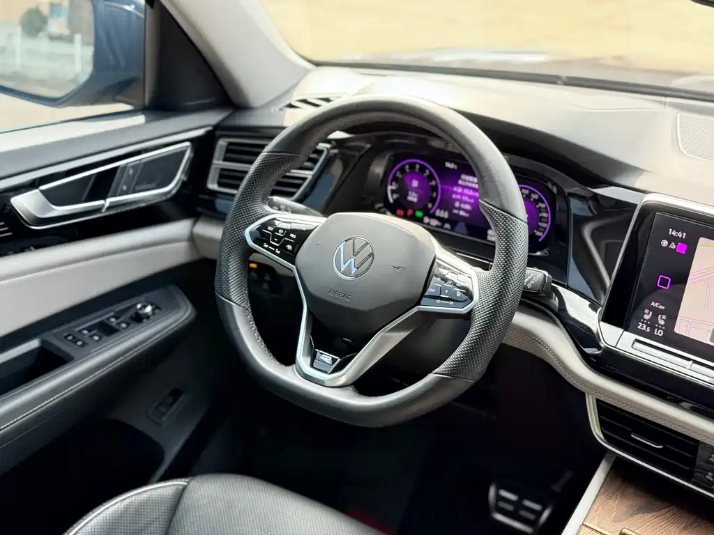 Touron 2021 Touron X 380TSI four-wheel drive respected flagship version купить на сайте DeffCars