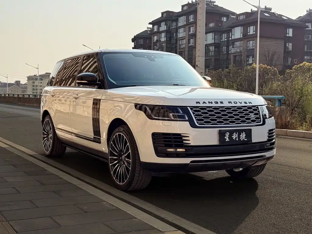 Range Rover 2017 3.0 SC V6 Vogue SE Genesis Extended Edition купить на сайте DeffCars